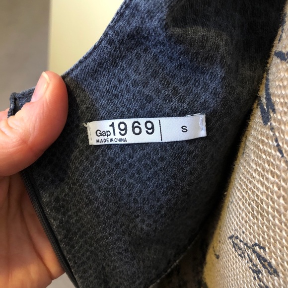 GAP 1969 gray sleeveless dress w/snakeskin print - Picture 7 of 9